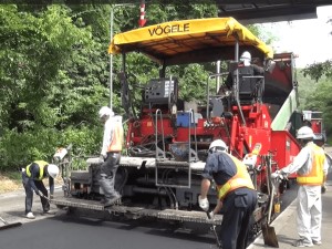 舗道工業株式会社 現場作業スタッフ／未経験から月給25万円以上／長期休暇OK