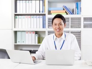 オンリアライズ株式会社 不動産営業／未経験歓迎／年休120日以上／土日祝休み