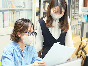 ビクター商事株式会社 コインランドリー販促ツール等のデザイン制作事務／女性活躍中