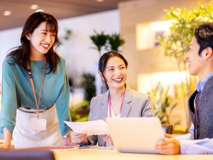 株式会社ホーカム 未経験歓迎のキャリアアドバイザー／平均月収48万円／残業少