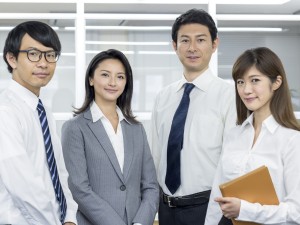 グローバルアドバンストメタルジャパン株式会社 世界最大級メーカーの経理担当／年休122日／フレックスタイム