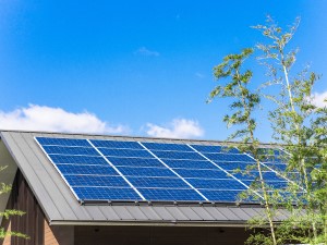 東日本電気設備株式会社 省エネ設備の提案営業／月給30万円～／残業5h未満／土日祝休