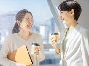日本元気インベストメント株式会社 事務職／フレックス／リモート可／残業なし／年休130日