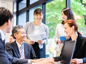 株式会社スリーエスＡ＆Ｃ 太陽光発電のプロジェクト管理スタッフ／英語力不問／土日祝休み