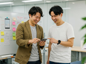 ＷＥ株式会社 第二新卒歓迎の総合職／未経験から月給30万円～／AIフル活用