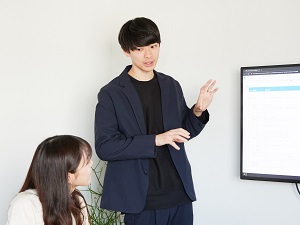 アーツアンドクラフツ株式会社 戦略／ITコンサル 経験知識不問・フレックス・リモート勤務可