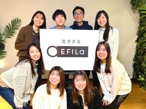 エフィラグループ株式会社 人事／未経験歓迎／月給30万円以上／年休123日／土日祝休