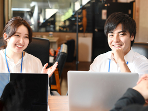 株式会社ＳＡＬＶＡＴＯＲＥ 点検日程調整スタッフ／未経験歓迎／定時退社／リモートワーク可