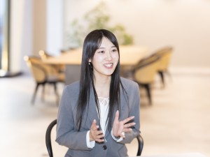ビズメイツ株式会社【グロース市場】 労務総務（リーダー候補）／年休120日／残業平均月14時間
