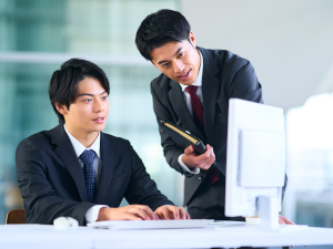 株式会社ダイショー【スタンダード市場】 人事・総務／賞与実績4カ月分／残業20h以下／年休125日