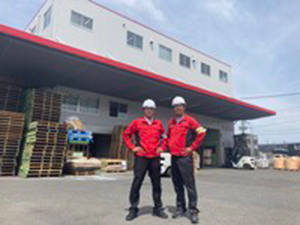 丸石プラス株式会社 プラスチック原材料の製造・年休121・定時16時45分と早い
