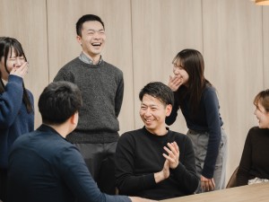 クイック・ネットワーク株式会社 事務／未経験歓迎／年休125日／完全週休2日／月給25万円～