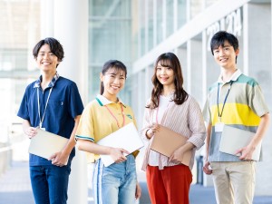 株式会社カナエル 総合職（未経験歓迎／服装自由／基本土日休／20代活躍中）