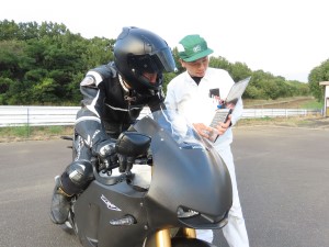 株式会社テクニックサービス 2輪車の検査・研究エンジニア／未経験歓迎／残業月10h程