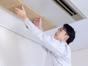 キスケホールディングス株式会社 自社物件の管理／月額30万円～／残業月20h以下／土日祝休