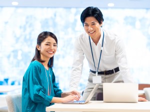 メディカルマーケットビジョン株式会社 医薬品マーケコンサル／業界経験不問／研修費20万円超／土日休