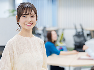 文化シヤッター株式会社【プライム市場】 メンテナンス受付事務／東証プライム上場企業／年休125日