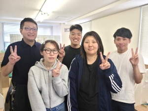 デンチュウ株式会社 法人営業／未経験大歓迎／年休140日～／月給35万円スタート