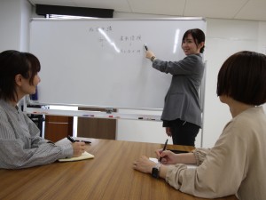 株式会社加納 葬儀会社の人事管理職／月給38万円以上／転勤無／残業月10h