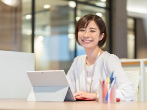 ＦＵＪＩＴＳＵ　ＵＴ株式会社(UTグループ) ITサポート／リモート／土日祝休み／定着率95%／経験者歓迎