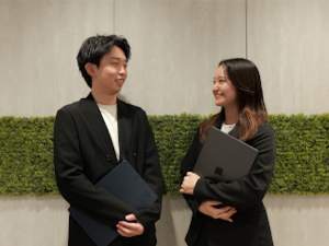 株式会社ハーマンドット マーケティング営業／社員全員20代／未経験歓迎／年休125日