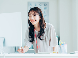 株式会社ＦＭＣ 新卒採用リクルーター／未経験者大歓迎　完全週休2日