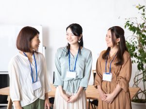 株式会社シンワ 経理・一般事務／年休120日～／残業月15h未満／実働7h