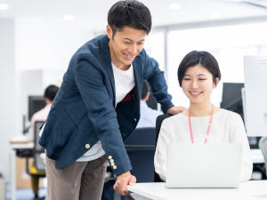 社会保険労務士法人南大阪総合労務事務所 社労士補助・人事コンサル／未経験歓迎／年休120日／土日休み