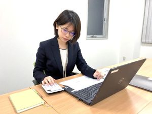 株式会社トータルクリエーションズ 労務スタッフ（給与計算）／年休123日／9時30分から始業