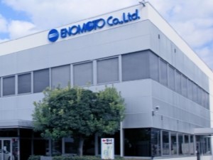 株式会社エノモト【プライム市場】 金型設計／年休123日／定着率98.4％／有給取得率75％