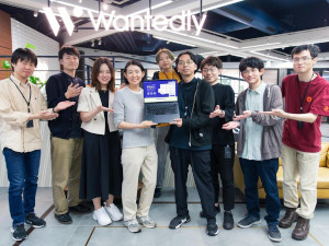 ウォンテッドリー株式会社【グロース市場】 法人営業／リモート可／フレックス／土日祝休／年収500万円～