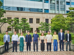 株式会社クリード Webディレクター／未経験歓迎／年休128日／転勤なし