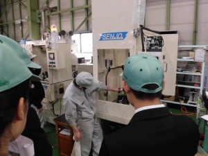 先生精機株式会社(清水工業団地協同組合) オーダーメイド機械の提案営業／未経験歓迎／転勤なし／土日祝休