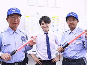 フリック株式会社 警備員の人材コーディネーター／ほぼ内勤／月給30万円～
