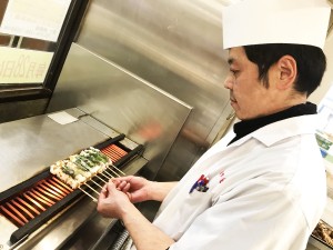 株式会社谷内商店 鶏肉専門店の販売・調理スタッフ／未経験歓迎／創業79年