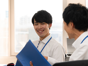 森本興産株式会社 不動産管理スタッフ／未経験大歓迎／土日祝休／家族手当など