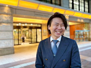 株式会社ファーストコンテック IT人材営業／フレックス制／年休125日／月給25万円～