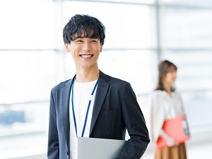 栄和化学工業株式会社 ゴムパッキンメーカーの提案営業／新オフィススタッフ募集