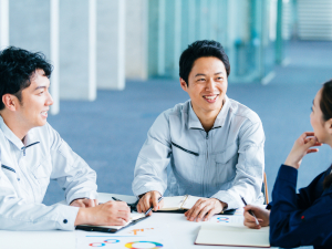 有限会社ウィズハウス 営業アシスタント／未経験歓迎／賞与200万円可／資格支援あり