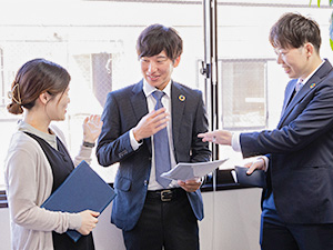 株式会社静岡産業社 経理スタッフ／土日休み／業種不問／健康経営優良法人認定