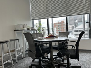 株式会社リーガルトラスト 弁護士事務所の事務・受付／法律に関心ある方歓迎／年休125日