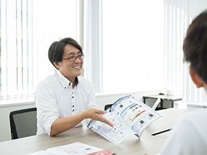 サン電子株式会社 ルート営業／未経験歓迎／年休124日／月給27万円～／転勤無