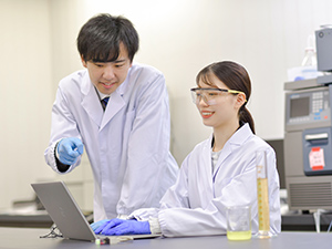 ＷＤＢ株式会社　エウレカ社 研究実験職（基礎研究／開発／品質管理）未経験歓迎