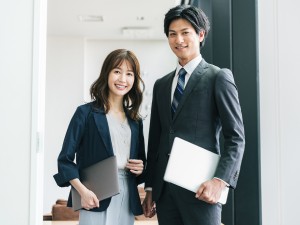 株式会社中央 ギフト営業／飛び込み無／未経験歓迎／月給25万円～／残業少