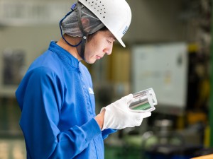 日本ナショナル製罐株式会社(東洋製罐グループ) 機械オペレーター／未経験歓迎／年間休日129日／賞与年2回