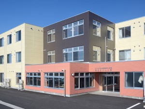株式会社ファースト・ケア 看護師・介護職（早番・日勤のみ）／残業月2h以下／手当充実