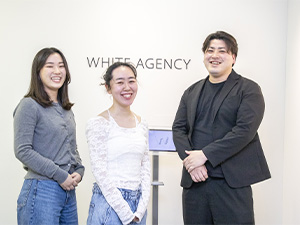 株式会社ホワイトエージェンシー 大手アパレル案件のWeb広告運用／年休123日／服装髪色自由