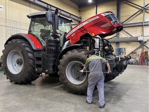 エム・エス・ケー農業機械株式会社 農業用機械の整備・検査スタッフ／年休130日／土日祝休み