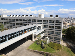 学校法人須磨学園 未経験歓迎の学校職員（総務）／転居を伴う転勤なし