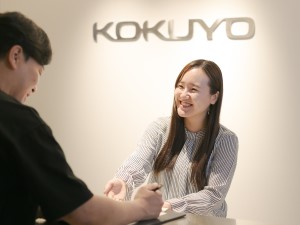 コクヨアンドパートナーズ株式会社 リザべ（リーダー）／月給28万円以上／残業月5h程／土日祝休